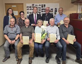 2025-10-14-40-OGV-Siegenhofen-Ehrung-Gründungsmitglieder