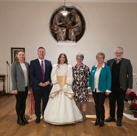 Weihnachtsfeier-Seniorenheim